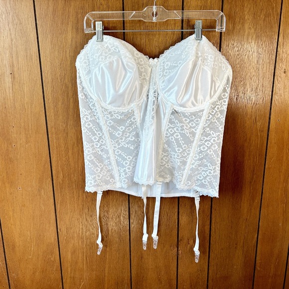 Va‎ Bien White Lace Corset – Size 44C - Picture 5 of 8